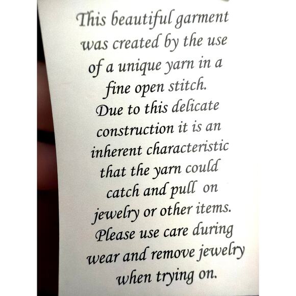 Chicos red wrap cap New NWT perfect for Christmas holidays - Picture 6 of 6